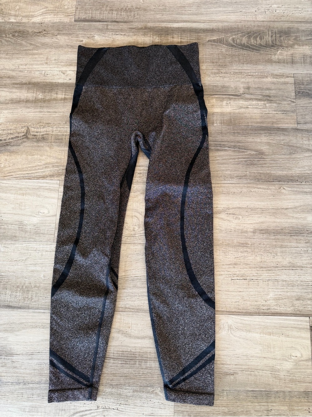 Victorias Secret Womens Metallic Seamless Contour Leggings Grey Black Medium